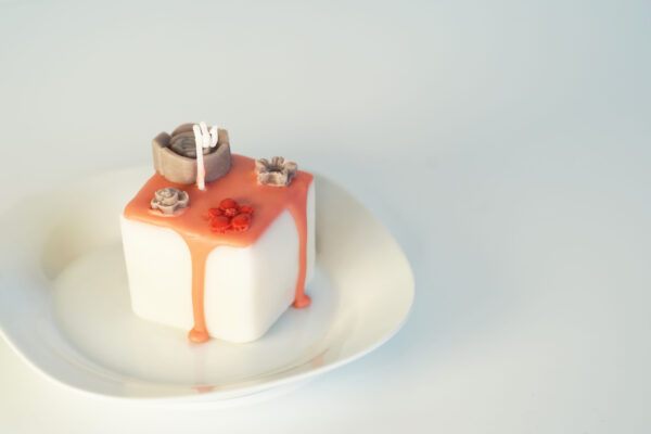 Mini Cake Candle/Melt - Image 4